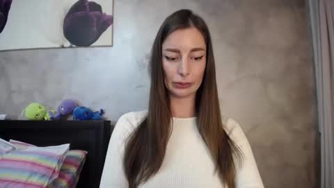 Snapshot of hotilia18 chatting on February 2026 02:51:02 PM Lia online show from February 2026 02:51:02 PM