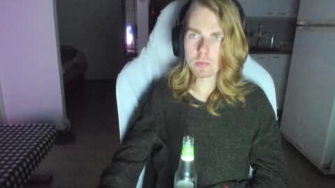 Hikikomori Alex online show from December 2024 06:28:01 PM