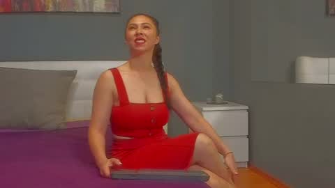 Jennyfer online show from June 2026 04:55:01 PM