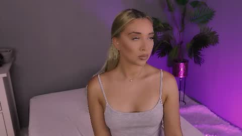 Maria online show from June 2026 12:09:02 PM