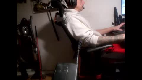 Snapshot of hotkinkytat chatting on January 2025 10:05:01 PM hotkinkytat online show from January 2025 10:05:01 PM