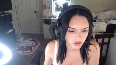 hotkittygirl online show from February 2026 04:19:02 AM