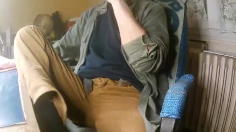 hotleopold online show from December 2025 10:26:01 PM