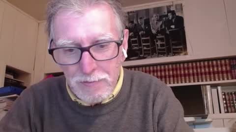 Snapshot of hotlux_54 chatting on January 2026 07:06:01 PM hotlux_54 online show from January 2026 07:06:01 PM