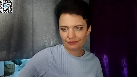 hotmamaqueen234 online show from May 2026 03:52:01 PM