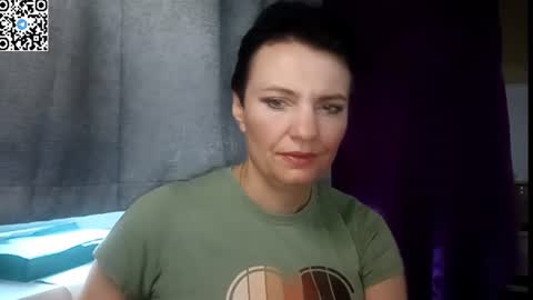 Snapshot of hotmamaqueen234 chatting on July 2026 11:46:01 AM hotmamaqueen234 online show from July 2026 11:46:01 AM