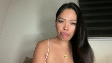 Eva online show from November 2025 06:18:02 PM