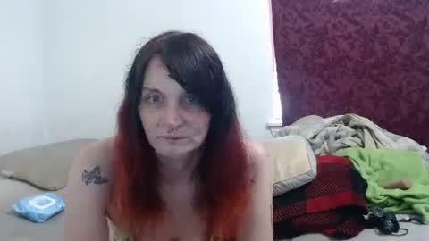 hotmodel1984 online show from October 2025 06:38:02 PM