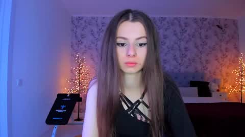 hotmolly_ online show from May 2026 06:47:01 PM