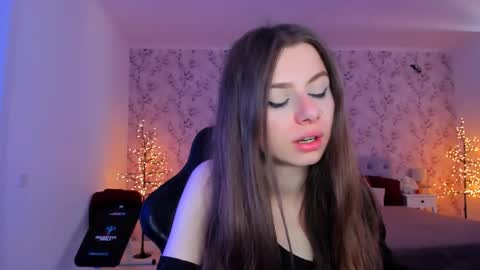 hotmolly_ online show from May 2026 09:47:01 AM