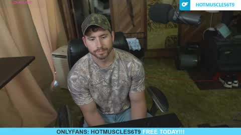 hotmuscles6t9 online show from May 2026 07:44:01 PM