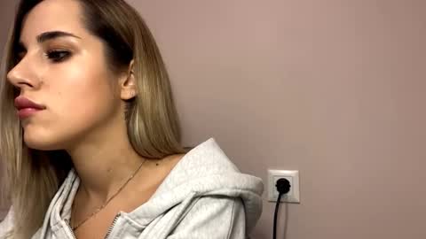 Snapshot of hotmusex chatting on October 2025 09:43:01 AM hotmusex online show from October 2025 09:43:01 AM