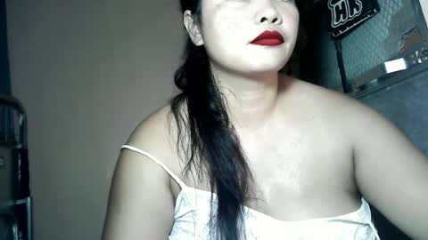 hotnathaly92 online show from June 2026 07:29:02 AM