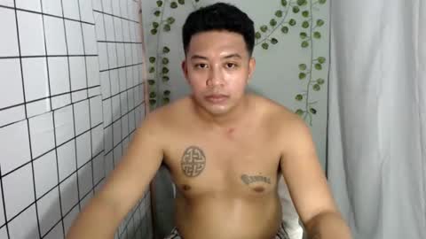 Snapshot of hotnielkhalifa chatting on September 2025 06:37:02 AM neilkhalifa online show from September 2025 06:37:02 AM