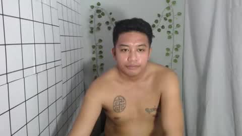 Snapshot of hotnielkhalifa chatting on September 2025 02:27:02 AM neilkhalifa online show from September 2025 02:27:02 AM