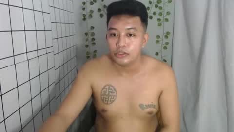 Snapshot of hotnielkhalifa chatting on October 2025 08:23:01 AM neilkhalifa online show from October 2025 08:23:01 AM