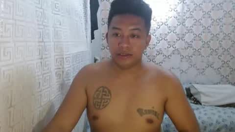 Snapshot of hotnielkhalifa chatting on April 2026 06:20:01 PM neilkhalifa online show from April 2026 06:20:01 PM