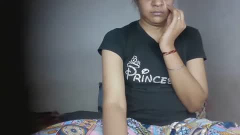 lola online show from May 2026 03:55:02 PM