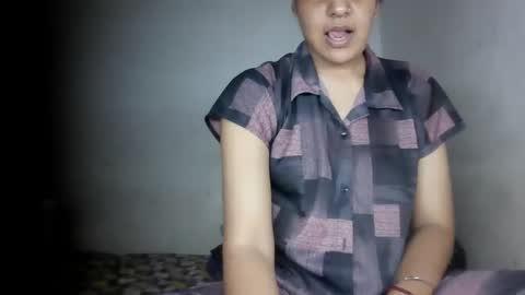 lola online show from May 2026 04:04:02 PM