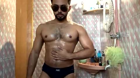 Snapshot of hotnudeathletic3 chatting on November 2025 08:37:01 AM hotnudeathletic3 online show from November 2025 08:37:01 AM
