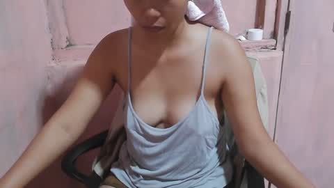 hotpink4u04 online show from January 2025 09:15:01 AM