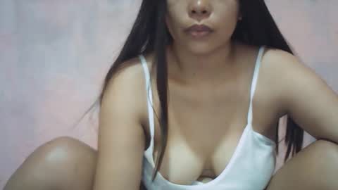Snapshot of hotpink4u04 chatting on April 2026 10:56:02 PM hotpink4u04 online show from April 2026 10:56:02 PM
