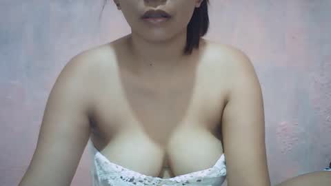 Snapshot of hotpink4u04 chatting on April 2026 09:56:02 PM hotpink4u04 online show from April 2026 09:56:02 PM