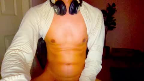 Snapshot of hotsexythighs chatting on September 2025 02:04:01 AM Jack online show from September 2025 02:04:01 AM