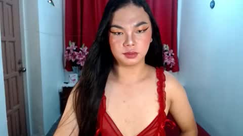 hotsiren101 online show from February 2026 07:05:01 AM