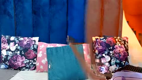 hotsmalltitsx online show from July 2026 06:10:02 PM