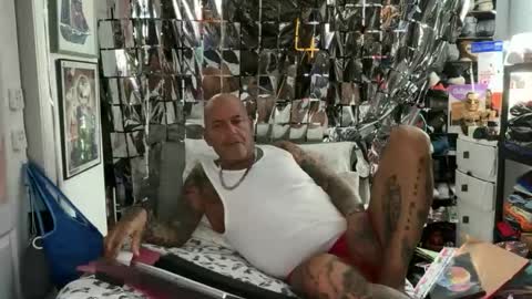 hotstuff775616 online show from April 2026 01:36:01 AM