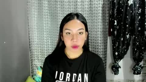 jelaigrande  online show from May 2026 11:05:02 AM