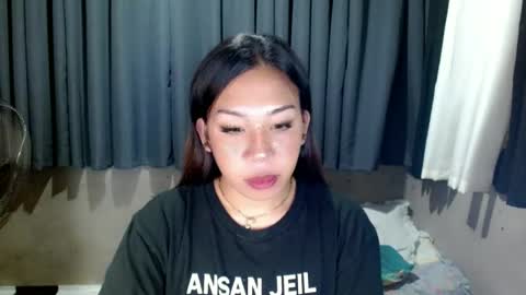 jelaigrande  online show from July 2026 05:49:02 PM