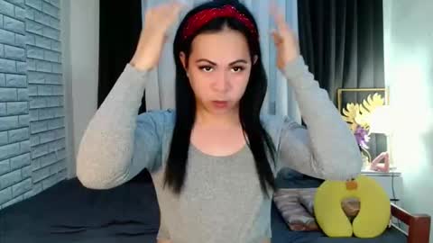 Snapshot of hott_summerr chatting on November 2025 08:29:02 PM Alex Summer online show from November 2025 08:29:02 PM