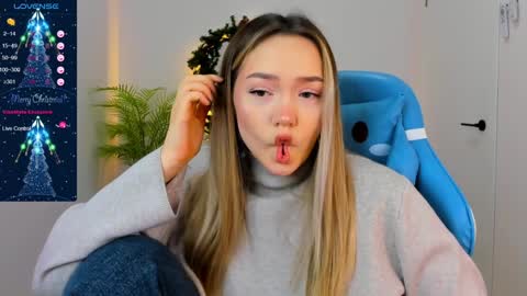 hello Im Eva online show from December 2024 08:33:02 AM