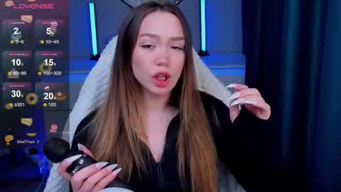 hello Im Eva online show from January 2026 06:33:02 PM