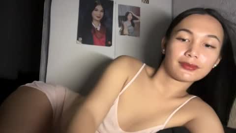 Snapshot of hottie_amari chatting on July 2026 04:31:02 PM Amari online show from July 2026 04:31:02 PM