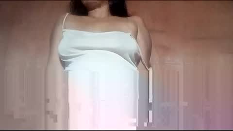 Lyn online show from December 2024 06:37:01 PM