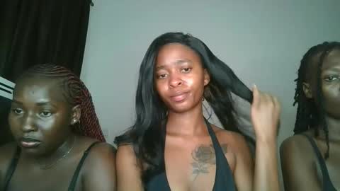 Snapshot of hottie_mistie chatting on April 2026 09:15:01 PM hottie_mistie online show from April 2026 09:15:01 PM