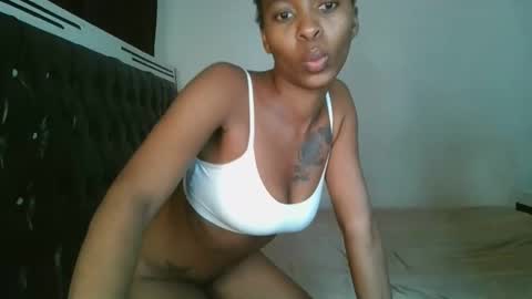 Snapshot of hottie_mistie chatting on May 2026 06:36:02 PM hottie_mistie online show from May 2026 06:36:02 PM