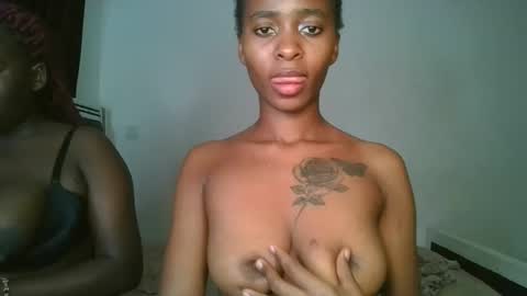 Snapshot of hottie_mistie chatting on May 2026 07:29:01 PM hottie_mistie online show from May 2026 07:29:01 PM