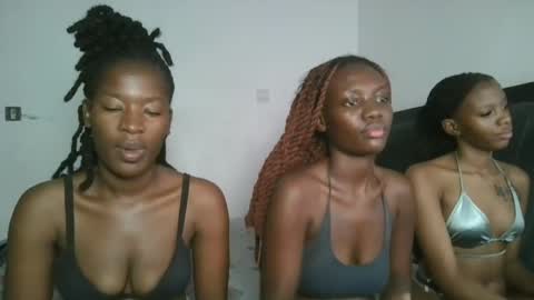 hottie_mistie online show from June 2026 05:23:02 AM