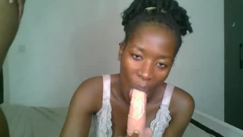 hottie_mistie online show from July 2026 11:17:01 PM