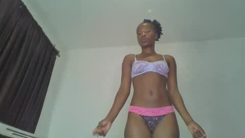 hottie_mistie online show from July 2026 11:29:01 PM