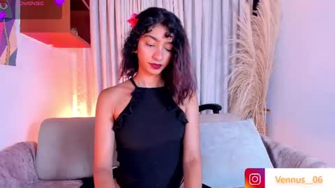 Snapshot of hottie_veronica chatting on June 2026 08:34:01 PM Veronica independent model online show from June 2026 08:34:01 PM