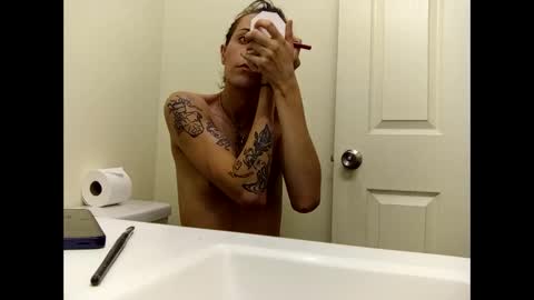 Snapshot of hottiefrmhell97 chatting on November 2025 05:07:01 AM Lucky online show from November 2025 05:07:01 AM