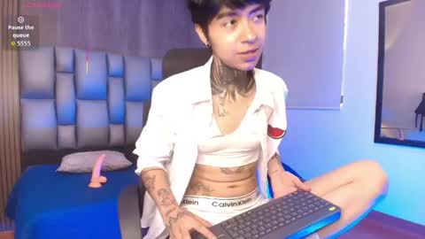 Juls online show from May 2026 06:56:02 PM