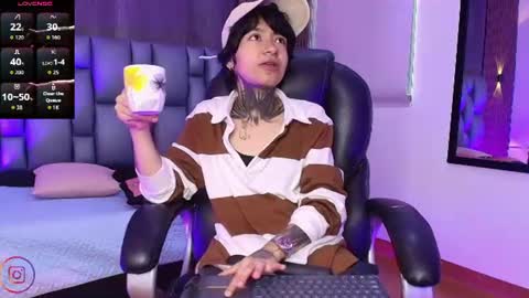 Juls online show from July 2026 07:38:01 PM