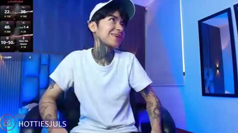 Juls online show from July 2026 07:39:01 PM