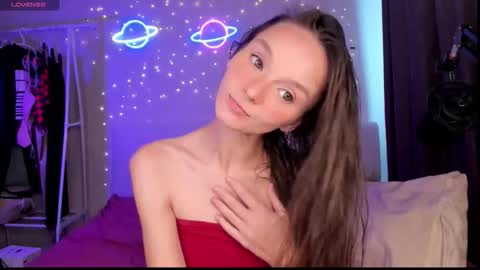 Snapshot of hottiesteverly chatting on November 2025 07:41:01 AM Jane online show from November 2025 07:41:01 AM